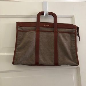 La Portegna laptop case.